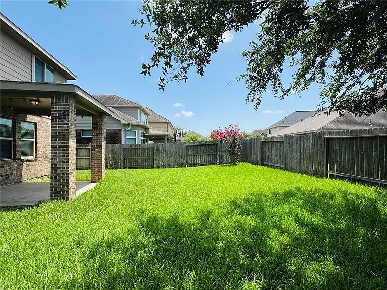3010 Overbrook Meadow Ln — Photo 29