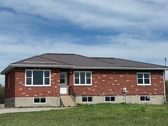 2nd image of 488 Fenel Rd