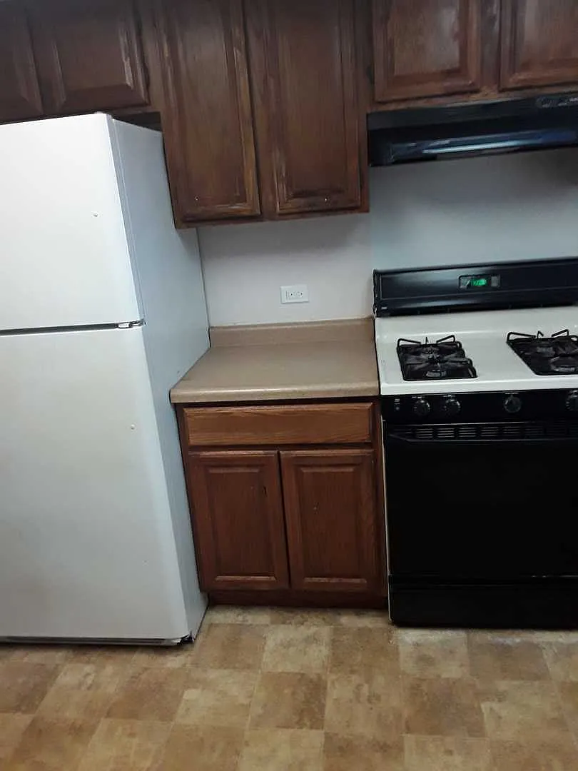 P018 / 544 Meadow Green Ln - 1 — Photo 2