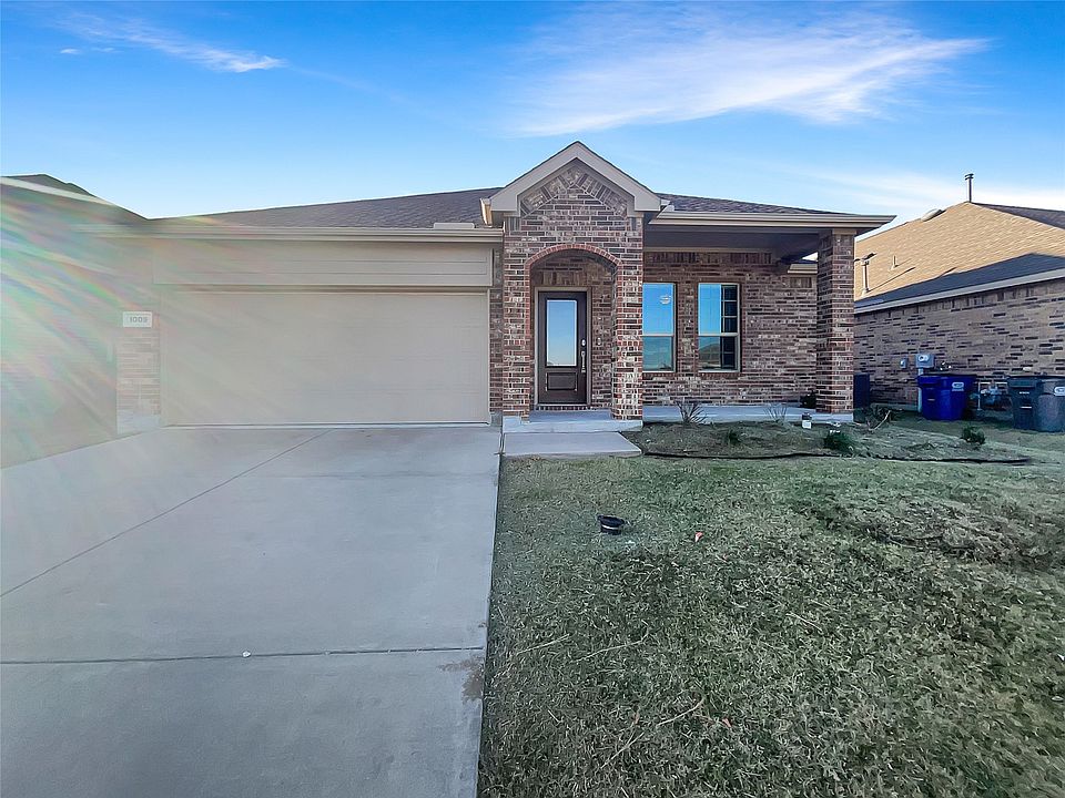 1st image of 1009 Mesquite Ln