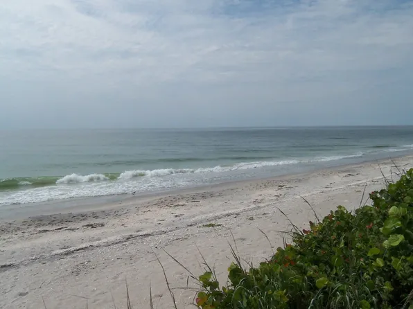 10435 Sherman St, Englewood, FL 34224