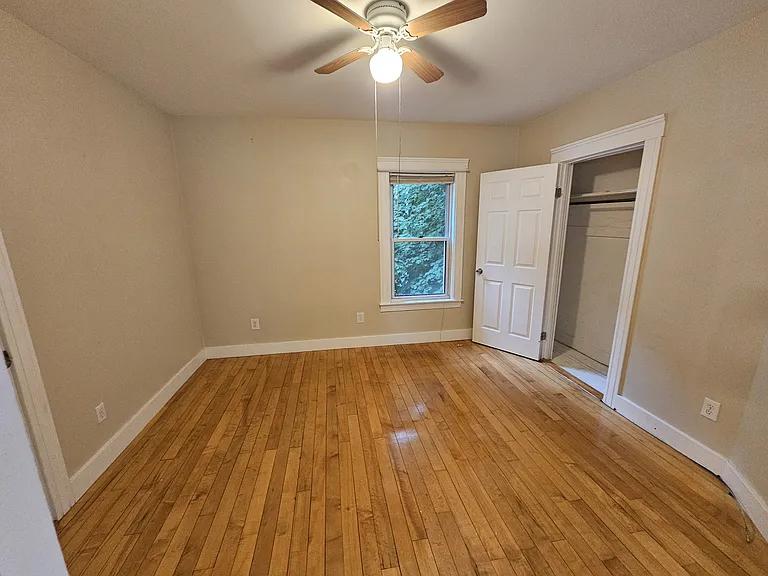 120 Pilgrim Ave #2 — Photo 9