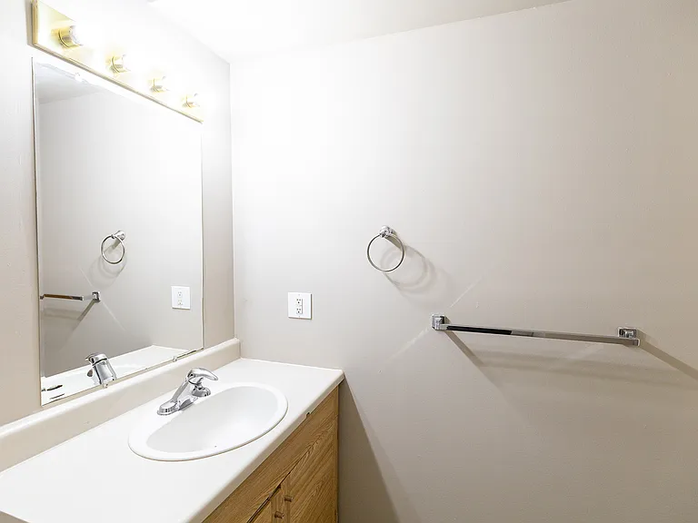 360 Falshire Dr NE — Photo 15