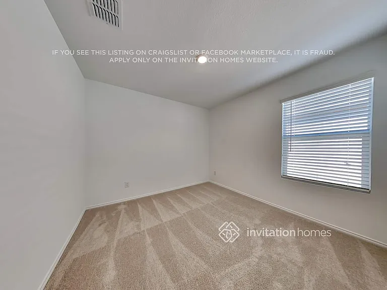 1136 Catclaw Rd — Photo 15