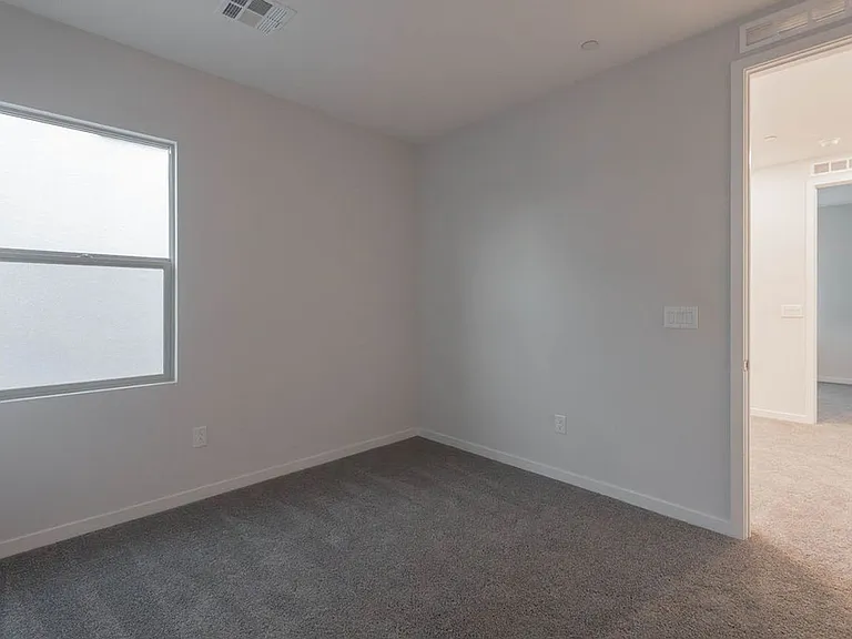 11620 Desert Hollow Ave — Photo 18