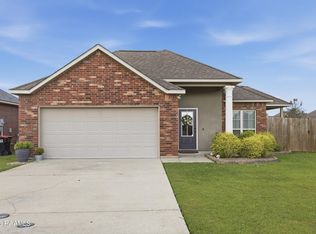 200 Picasso Dr, Rayne, LA 70578