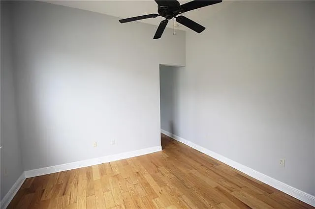 2 bed, 2.0 bath, 1500 sqft, $1,800 — Photo 3
