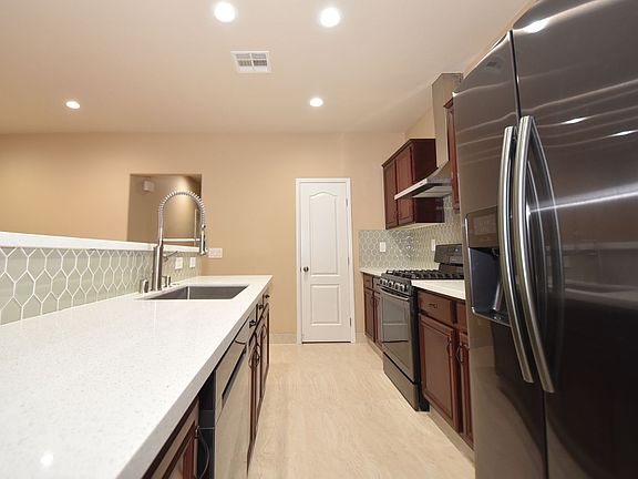 4th image of 6255 W Arby Ave Unit 190