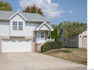 133 Genoa Dr, Springfield, IL 62703