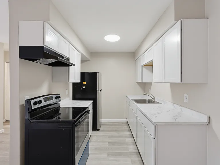 19087 Bentler St #1 — Photo 2