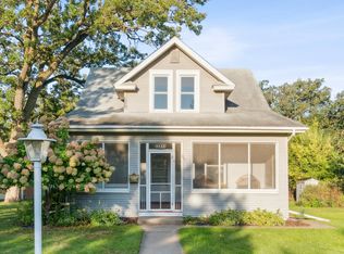 4438 6th St NE, Columbia Heights, MN 55421
