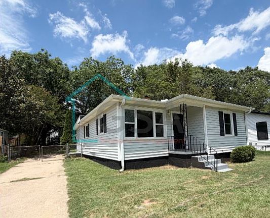 2nd image of 113 Hammond Ave
