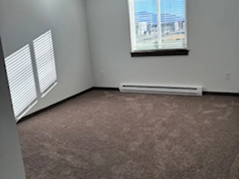 1200 Abigail Ln — Photo 12
