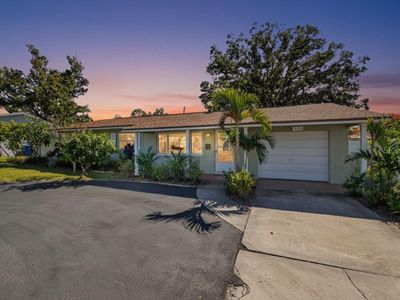 5216 30th Ave N, Saint Petersburg, FL, 33710