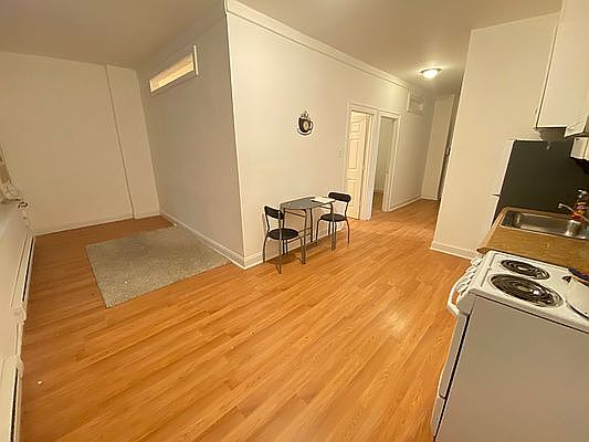 4th image of 17 E 31st St #3R