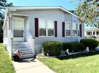 65 Pine Ridge Blvd, Whiting, NJ 08759