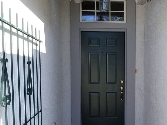 3rd image of 1520 Beecher Ln