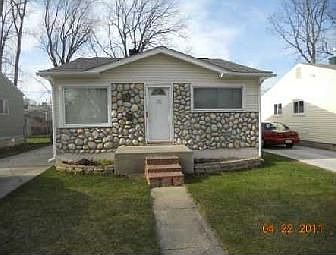 1st image of 769 E Tennyson Ave