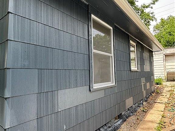 3rd image of 5214 Saida Ave