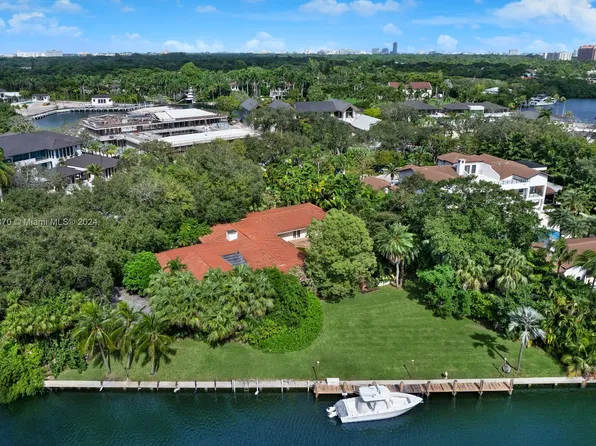 650 Leucadendra Dr, Coral Gables, FL 33156