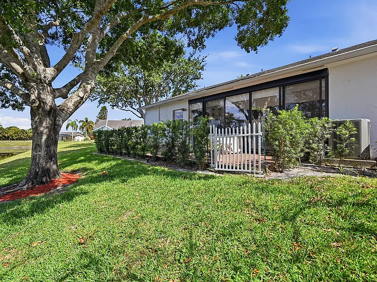 10775 Waterberry Dr — Photo 29