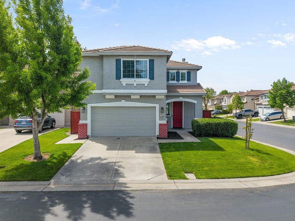 1st image of 5533 Brook Falls Ct