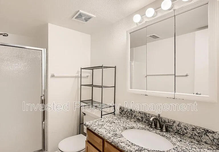 7332 S Xenia Cir #B — Photo 10