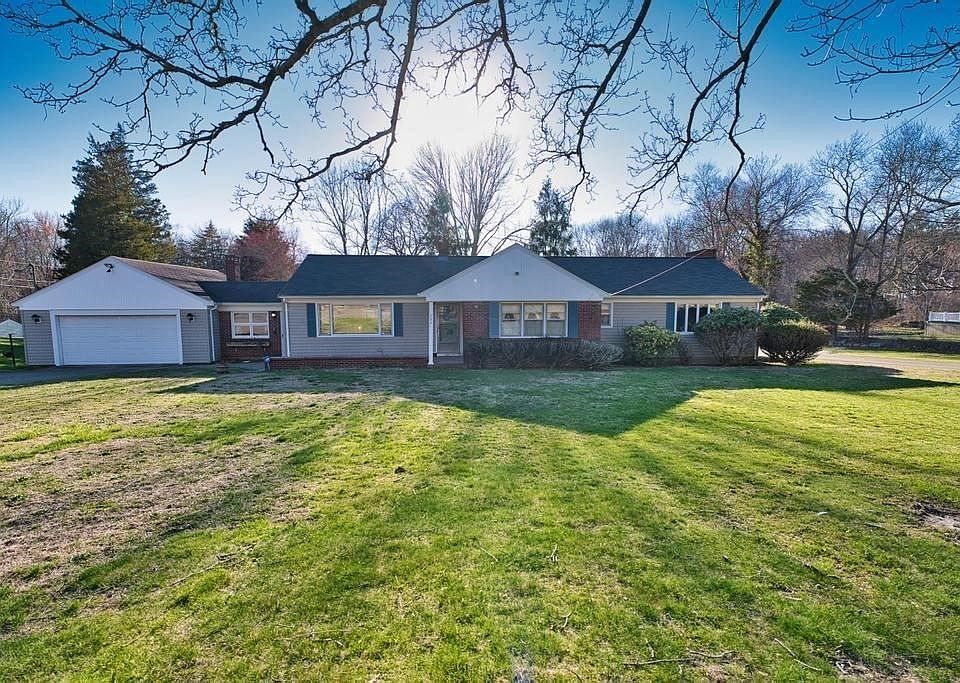 1st image of 222 Blossom Rd