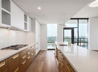 70 Rainey St APT 2801, Austin, TX 78701