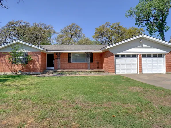 1125 Mason Dr, Hurst, TX 76053