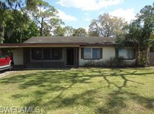 1244 Pinecrest St, North Fort Myers, FL 33903