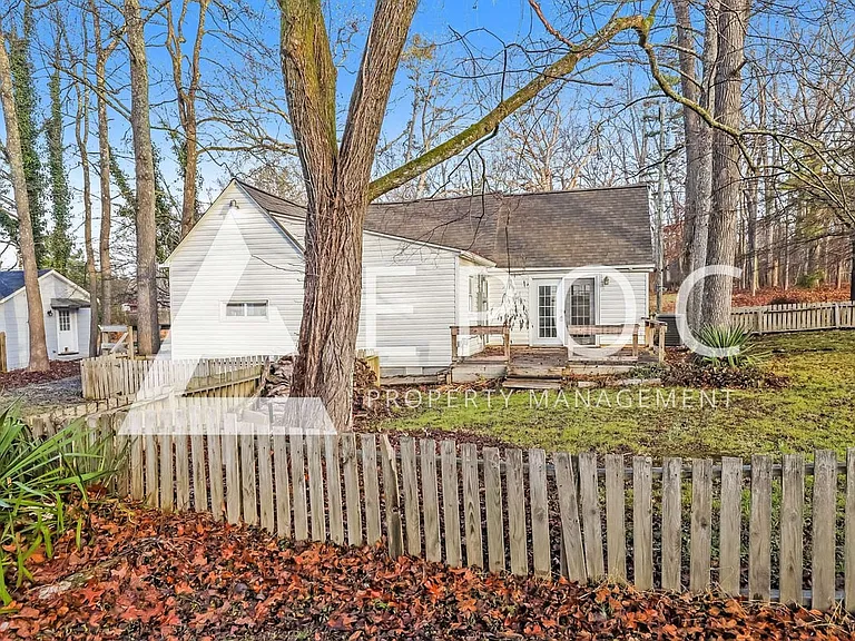 106 Spur Rd — Photo 14