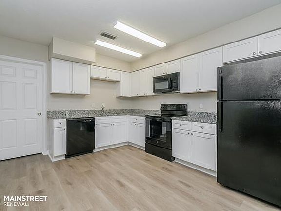 5th image of 3320 W 33rd St