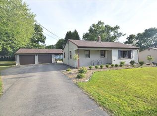 60 Ward Ave, New Middletown, OH 44442