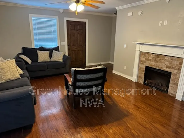 2210 Karrington Rdg — Photo 6
