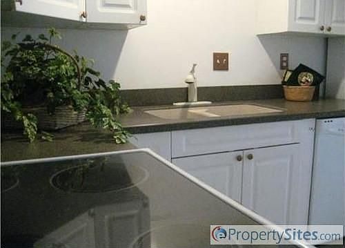 4th image of 703 Alder Cir