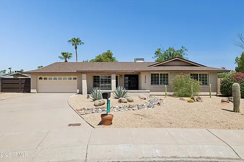 3526 E Sahuaro Dr Photo 1