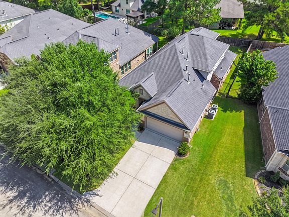 5th image of 71 Sawbridge Cir