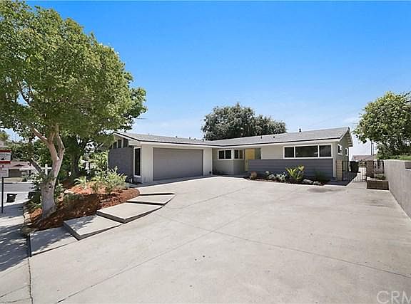 4th image of 1440 Rolling Hill Dr