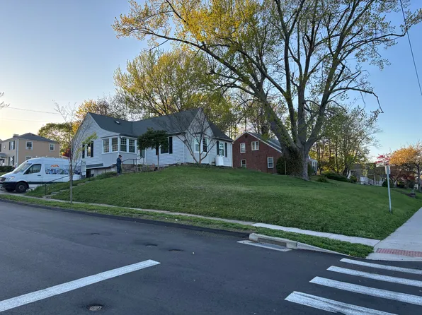 5 Wolcott Hill Rd, Wethersfield, CT 06109