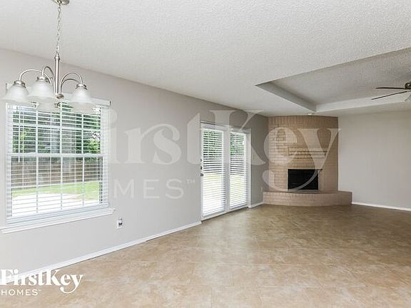 3rd image of 4117 Cypress Springs Dr