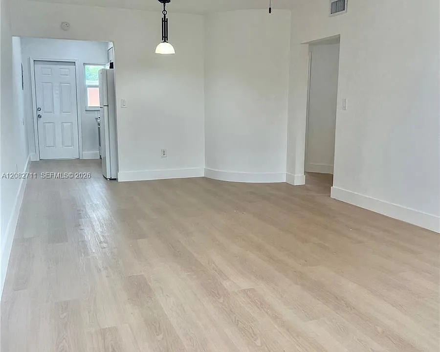 3401 NW Eleven Street Rd #3-1B
