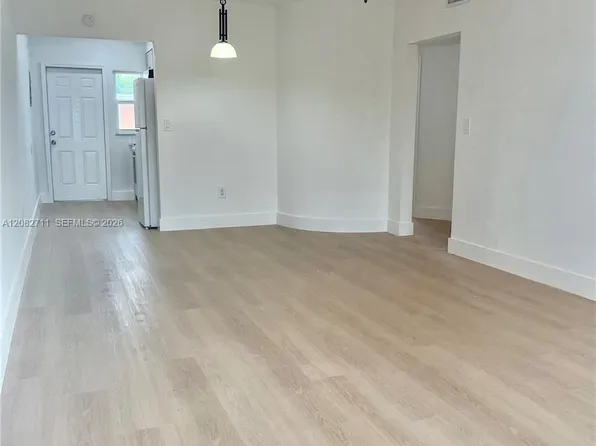 3401 SW 11th St APT 3-1B, Miami, FL 33135