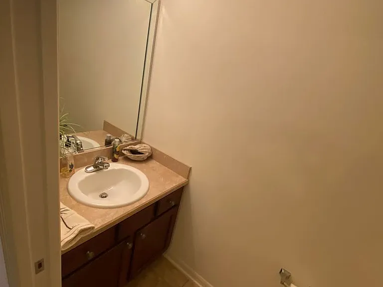 1709 Hagood Loop — Photo 3