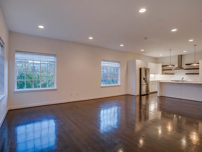 602 Finley Ct — Photo 21