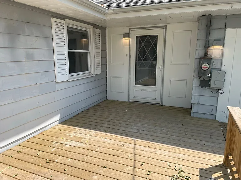 2404 W US Highway 20 — Photo 18