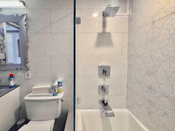 166 East 63rd Street image 13 of 25