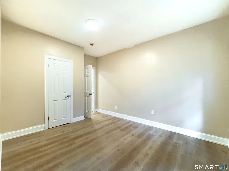 1248 N Main St #1 — Photo 7
