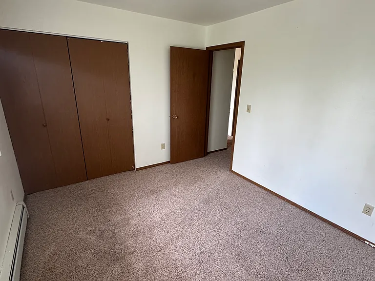 W Tweed Ct — Photo 4