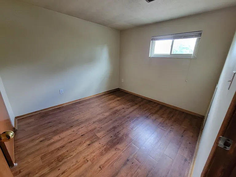 400 E 15th Ave #B1 — Photo 10